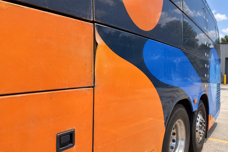 how long do bus wraps last