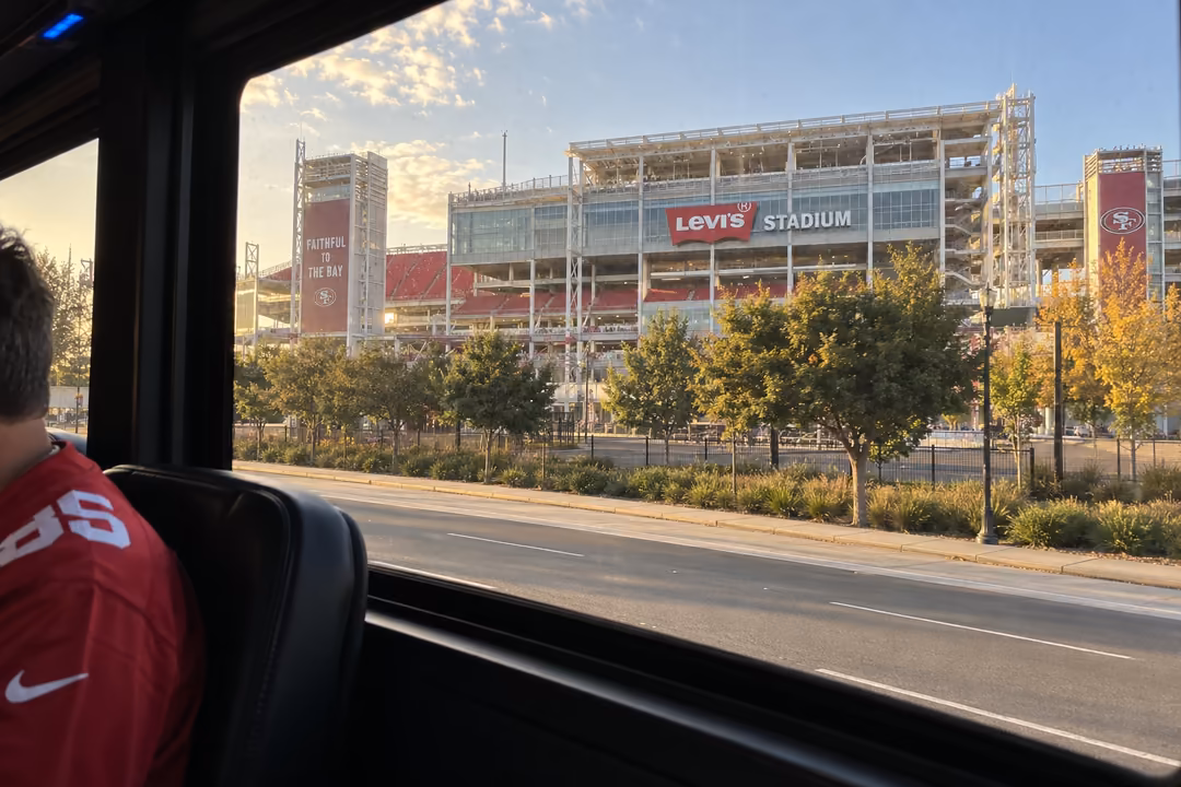 49ers game day party buses at levis Stadium