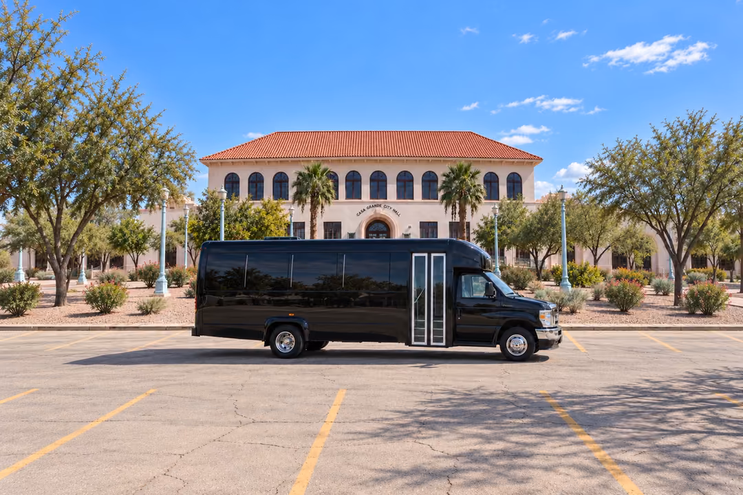 Casa Grande 20 passenger party bus rental exterior