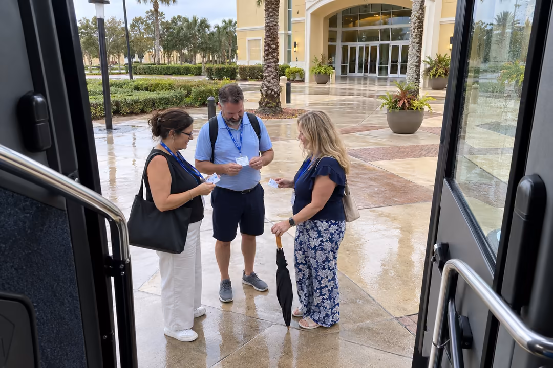 Corporate event and convention shuttles in Port St Lucie