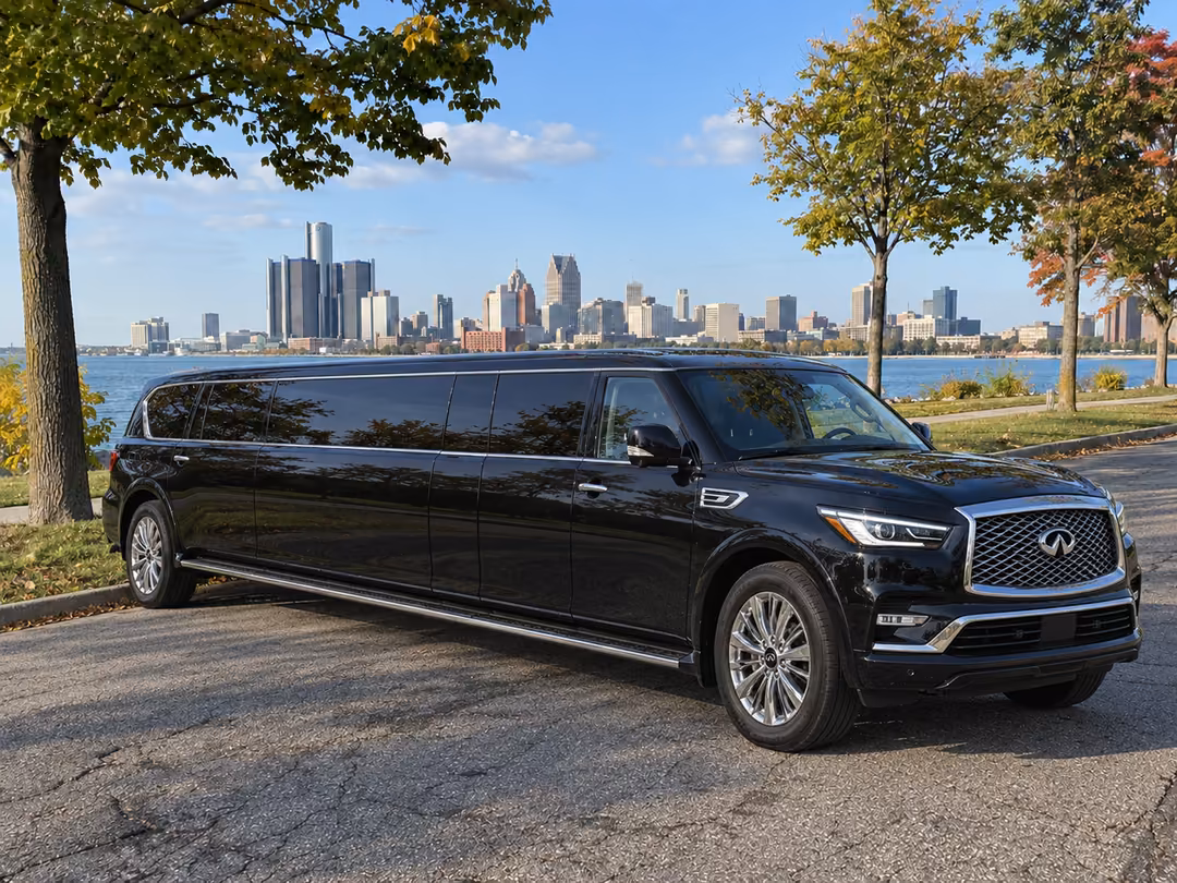 Detroit Infiniti limo rental exterior