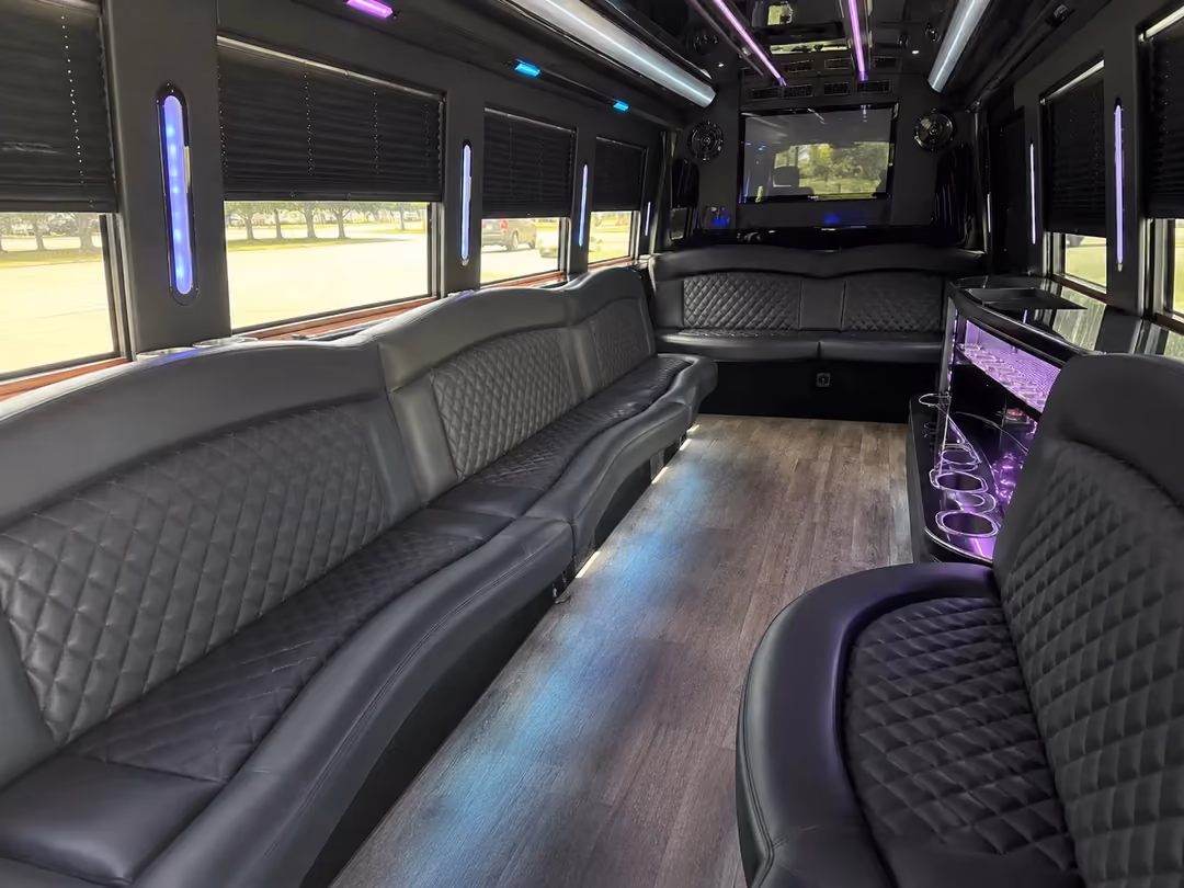 Fort Lauderdale 20-30 passenger party bus inside