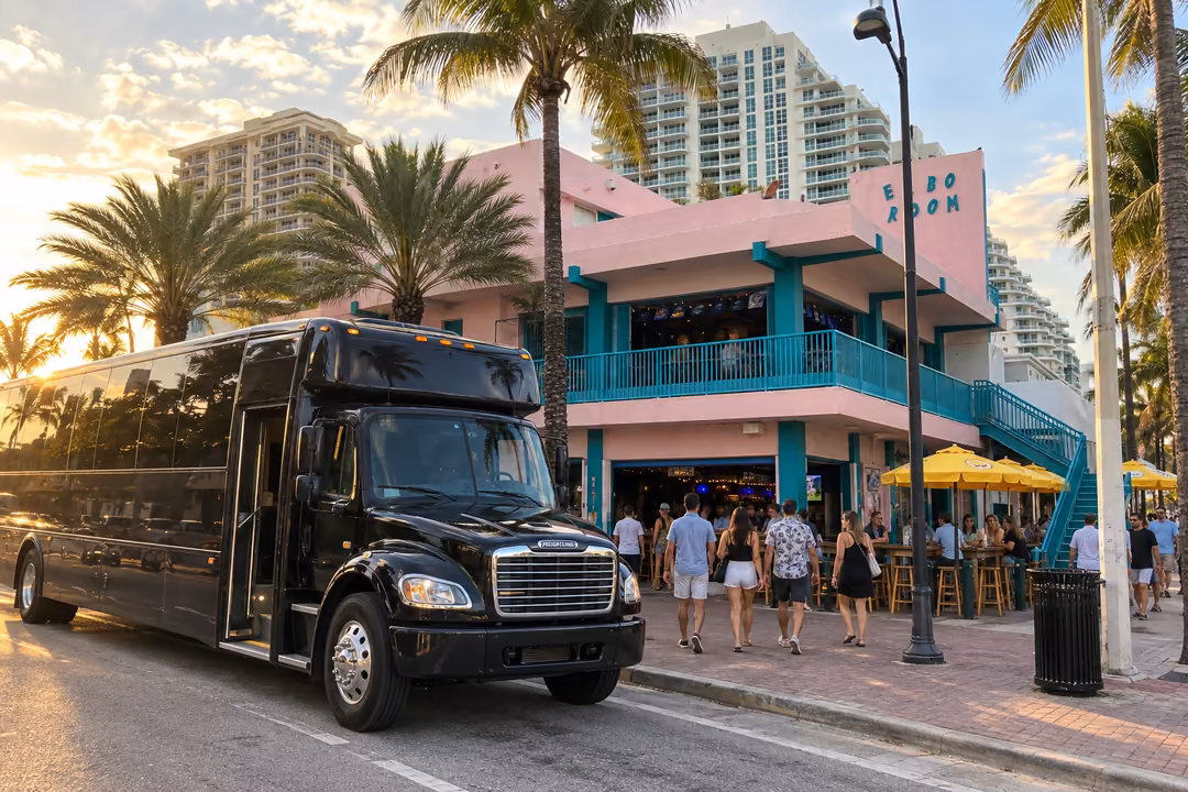 Fort Lauderdale bachelorette party buses for Las Olas and the beach