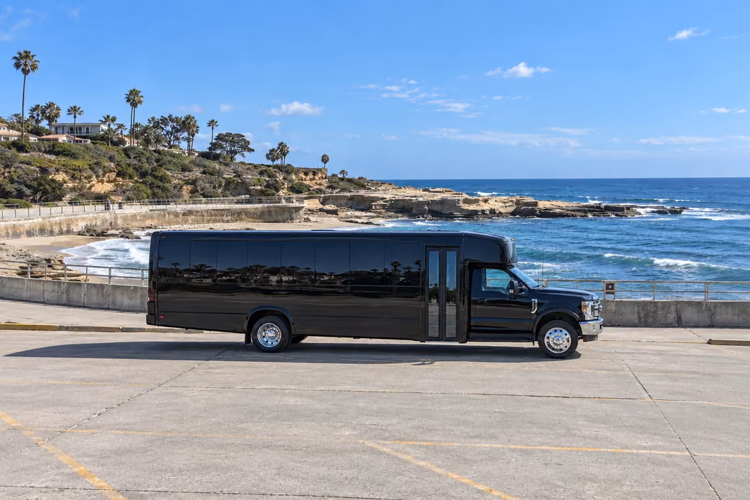La Jolla 28 passenger party bus rental exterior