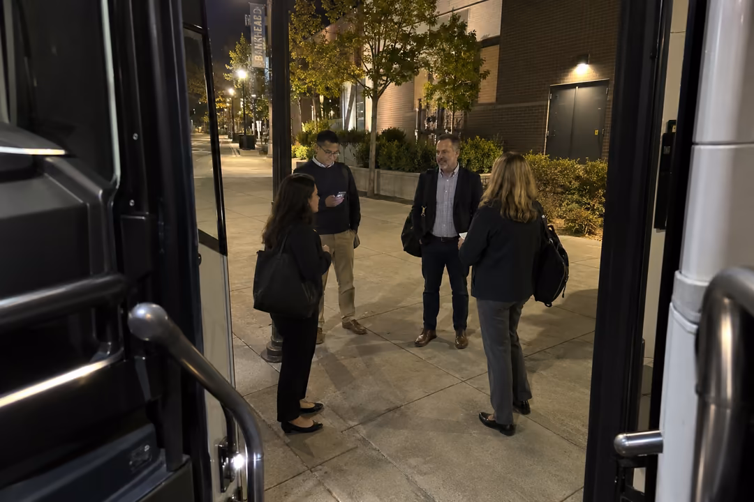 Livermore corporate and employee shuttle bus rentals