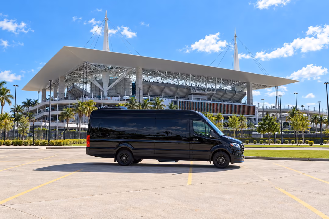 Pembroke Pines 14 passenger Sprinter limo rental exterior