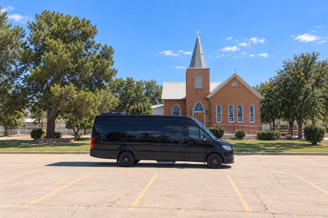 Peoria AZ 14 passenger Sprinter limo rental exterior