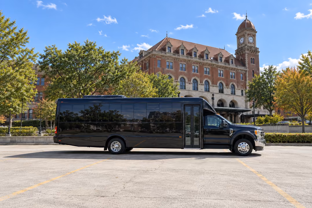 Richmond VA 28 passenger party bus rental exterior
