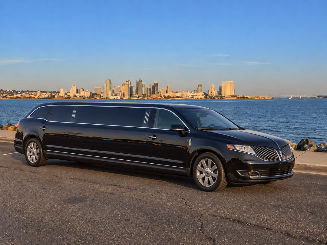 San Diego Lincoln MKT limo rental exterior