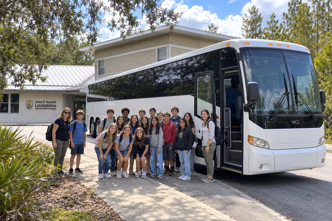 School field trip bus rentals in Boynton Beach