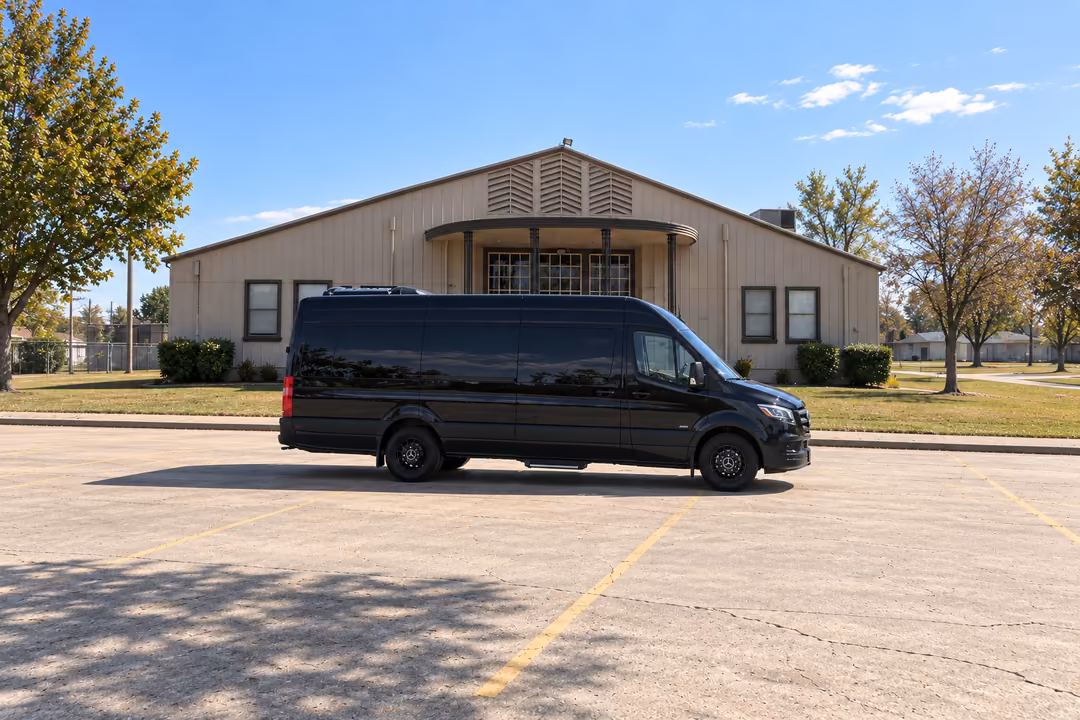 Turlock 14 passenger Sprinter limo rental exterior