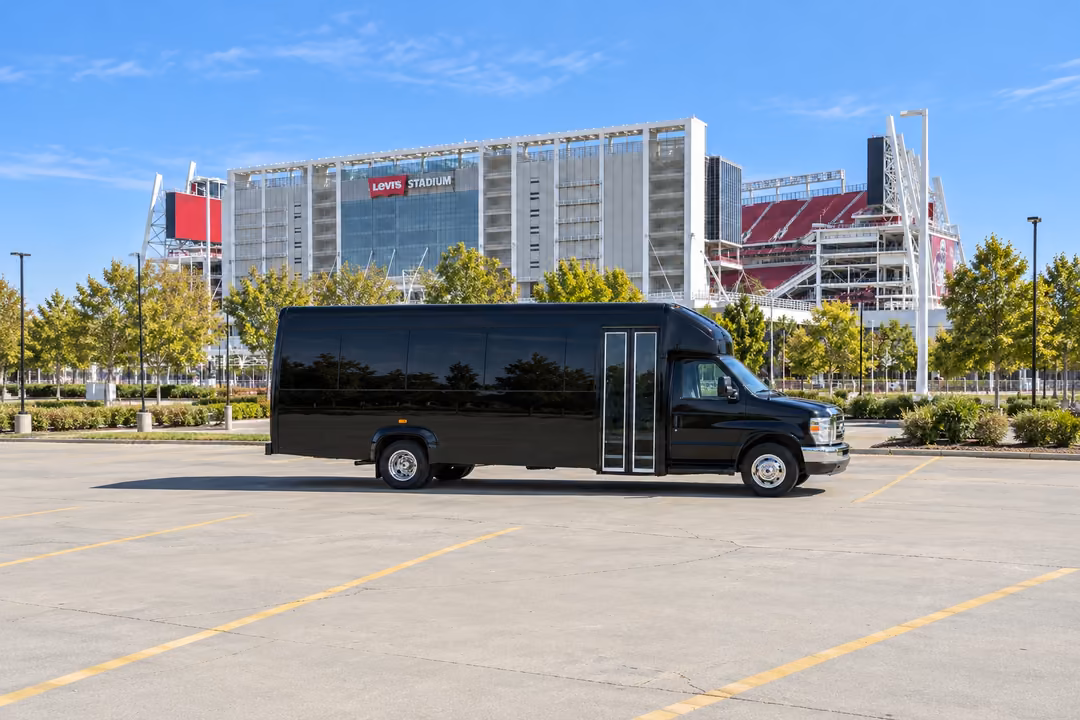 Union City 20 passenger party bus rental exterior