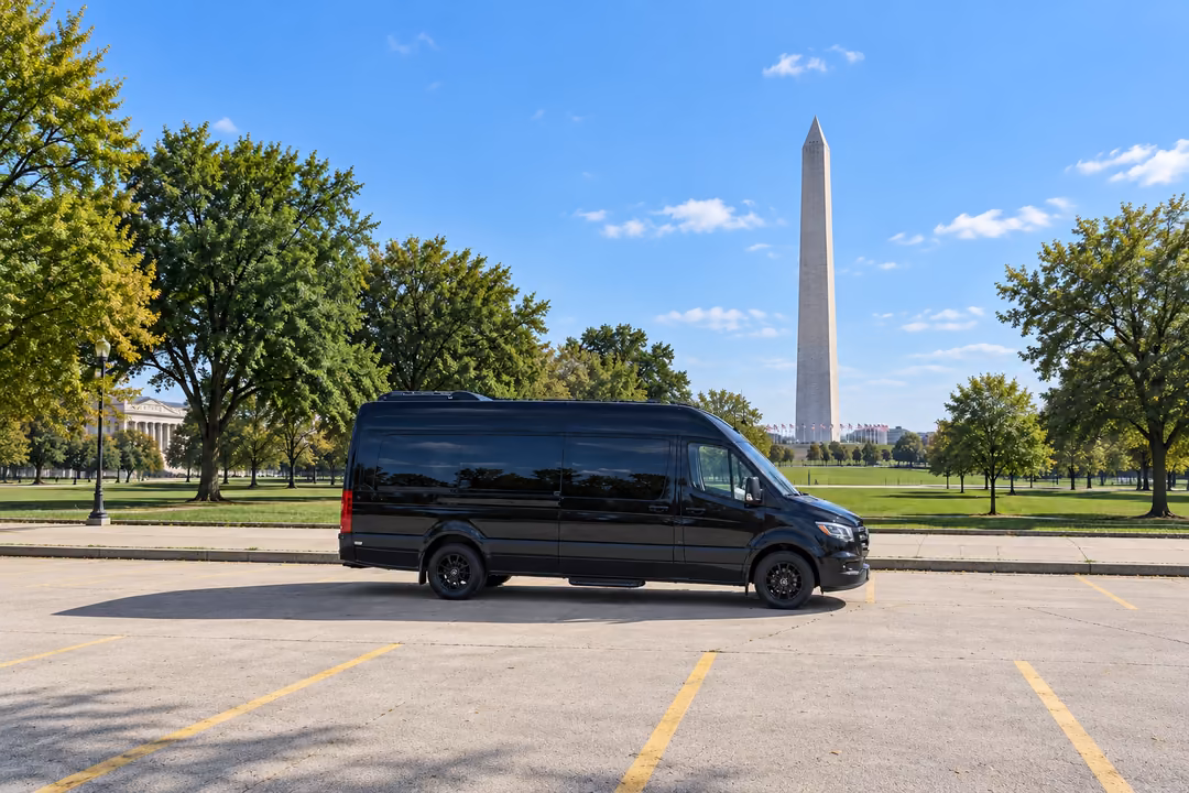 Washington 14 passenger Sprinter limo rental exterior