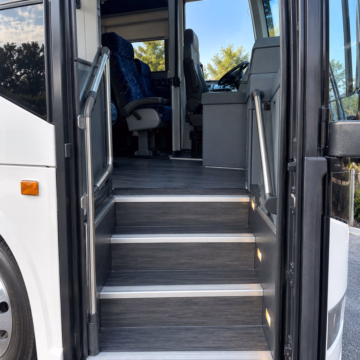 charter bus entry steps