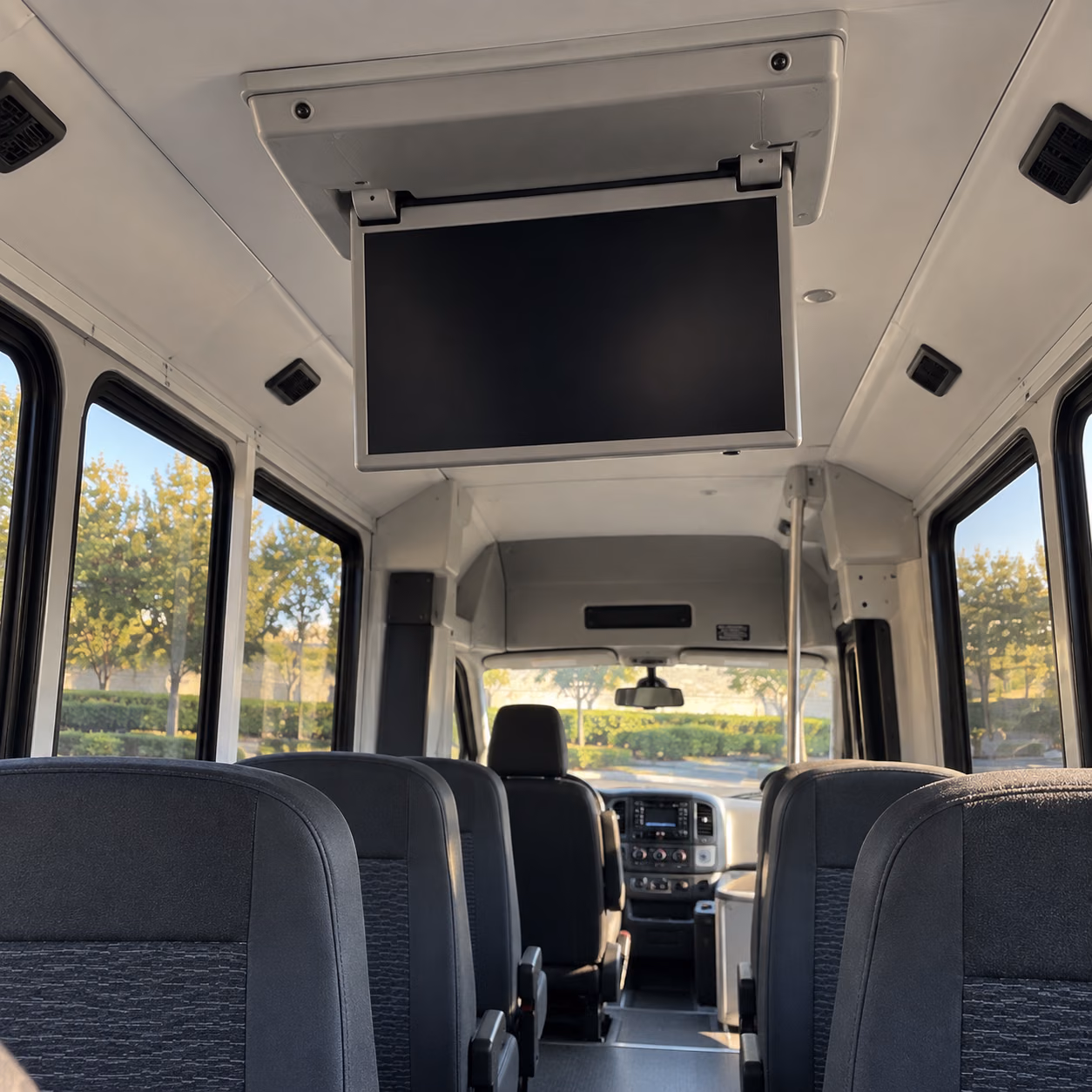 minibus tv monitors