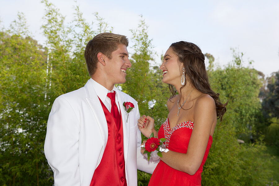 prom night party bus rental pricing